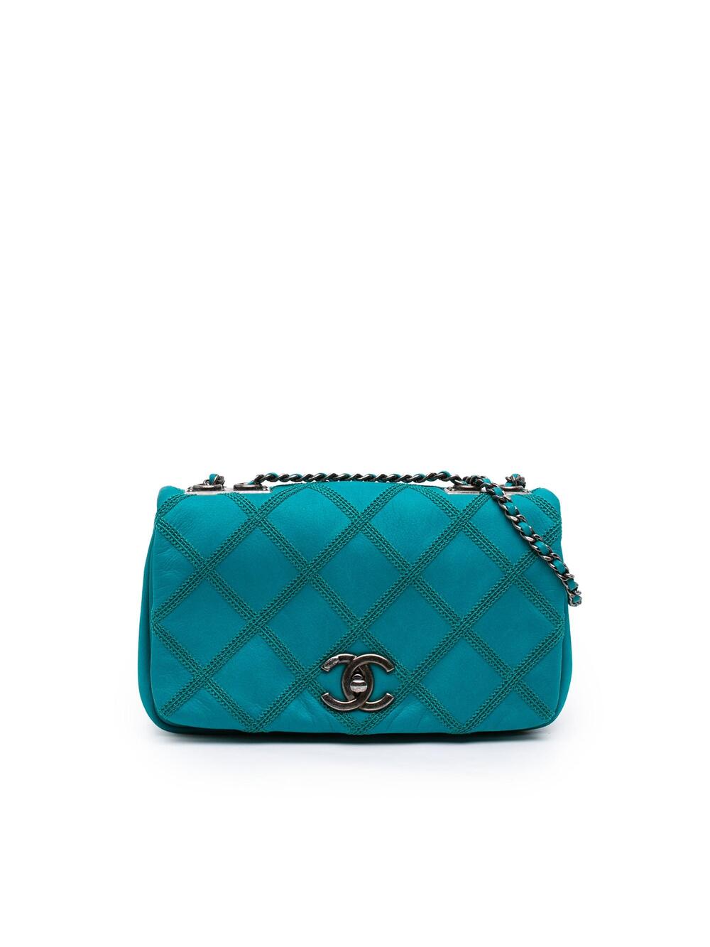 Chanel Diamond Stitch Chain Flap Bag #376457C22B